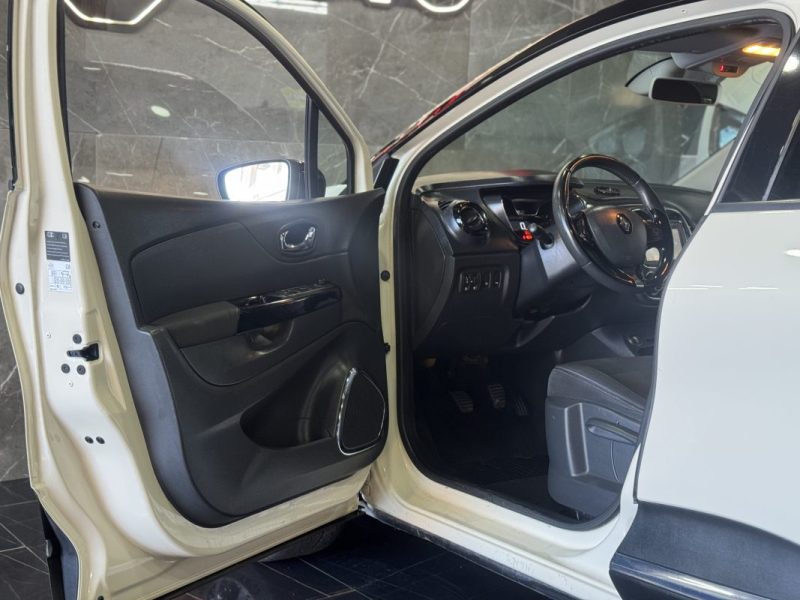 RENAULT CAPTUR 1.5 DCI 90CH STOP&START ENERGY LIFE ECO² 2013