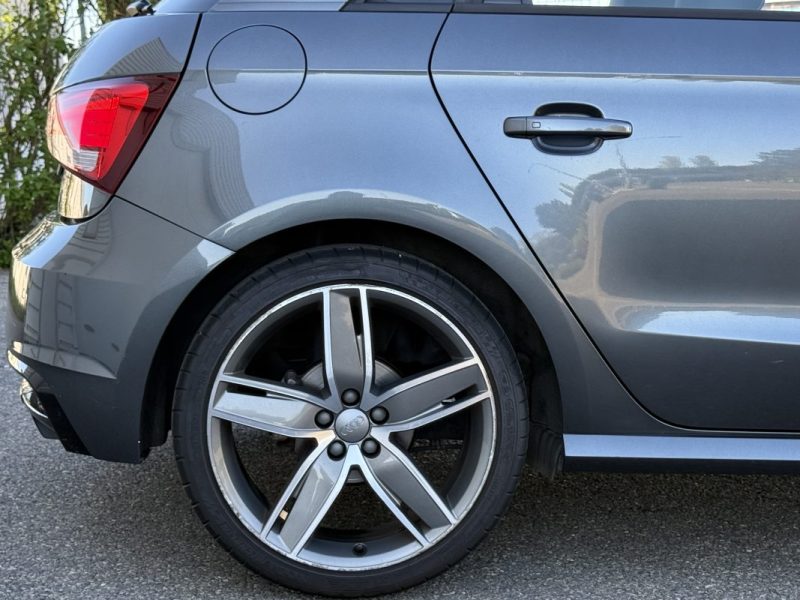 Audi A1 Sportback 1.8 TFSI 192ch S Line S Tronic 7 Garantie 12 Mois