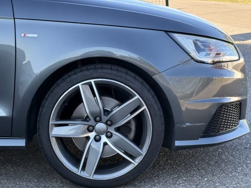 Audi A1 Sportback 1.8 TFSI 192ch S Line S Tronic 7 Garantie 12 Mois