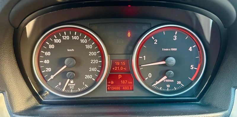 BMW SERIE 3 E91 330d 231ch SPORT DESIGN BA 