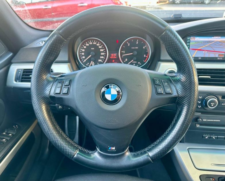 BMW SERIE 3 E91 330d 231ch SPORT DESIGN BA 