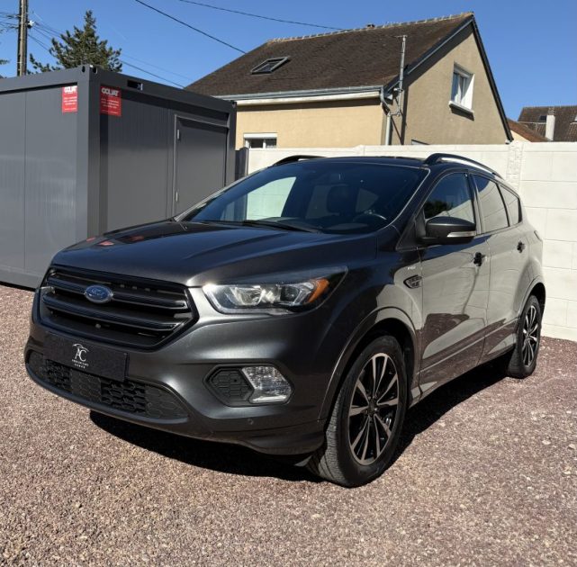 FORD KUGA 2.0tdci 150ch ST LINE Start And Stop 4X2 / CAMÉRA DE RECUL / APPLE CARPLAY / TOIT OUVRANT