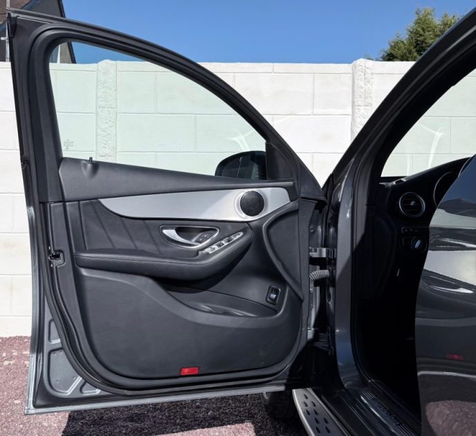 MERCEDES GLC COUPE 350E FASCINATION 4MATIC BVA 7G-Tronic+ 320ch / TOIT OUVRANT / CAMÉRA DE RECUL 