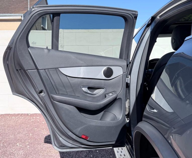 MERCEDES GLC COUPE 350E FASCINATION 4MATIC BVA 7G-Tronic+ 320ch / TOIT OUVRANT / CAMÉRA DE RECUL 