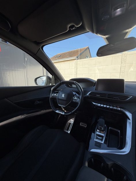 Peugeot 3008 GT LINE 1.5 BLUEHDI 130ch S&S EAT8 / Toit Ouvrant Panoramique/ Bleu MAGNETIC