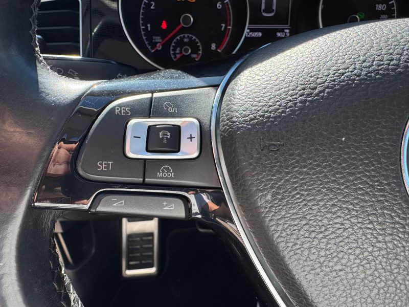 VOLKSWAGEN SPORTSVAN 1.4 TSI 125CH BLUEMOTION TECHNOLOGY CARAT DSG7 2017