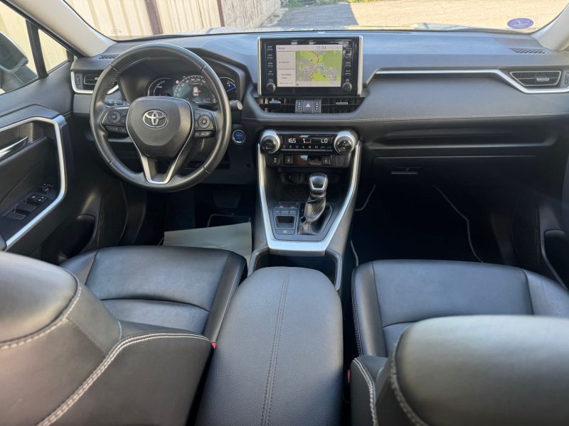 TOYOTA RAV4 HYBRIDE 2WD 2.5I 218CV HYBRID BVA DYNAMIC BEYOND ZERO ACADEMY 2022