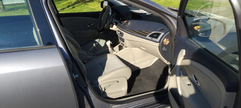 RENAULT MEGANE 3 ESTATE 1.9 DCI 130 CV 2010 110 KM PROPRE
