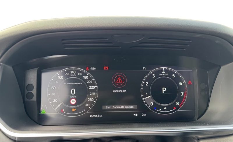 Range Rover Sport SVR 5.0 V8 525ch / Attelage électrique / Matrix LED / Suspension pneumatique