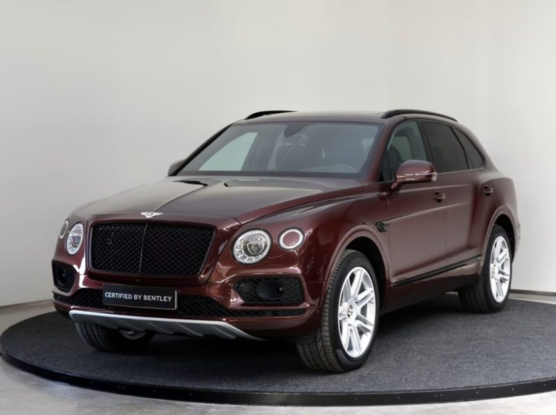 BENTLEY BENTAYGA V8 550ch / Blackline / Toit panoramique / Night Vision