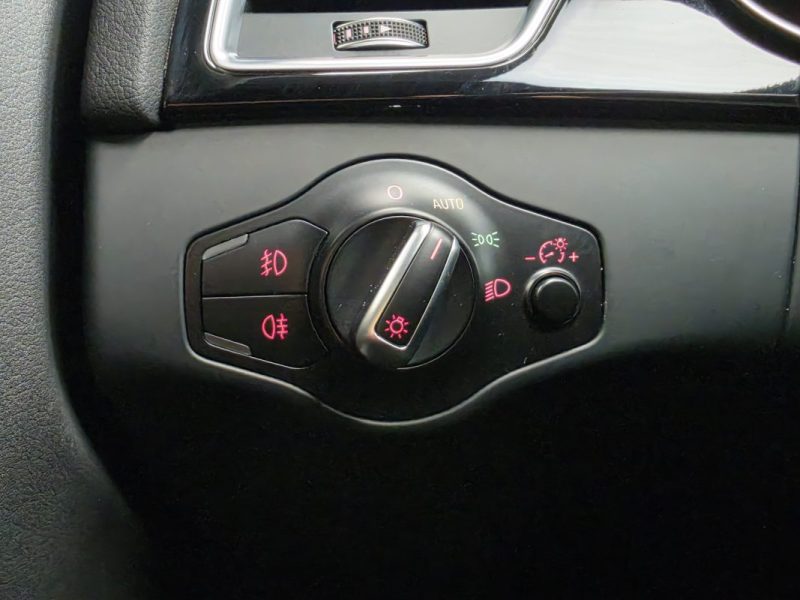 AUDI A4 AVANT QUATTRO S LINE 3.0 TDI V6 245 S-TRONIC*PANO*CAMERA*ACC*CUIR* 