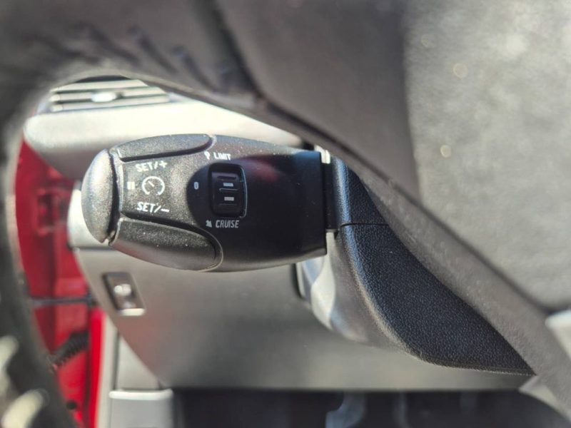 PEUGEOT 208 I PURETECH 82CH S&S BVM5 SIGNATURE 2018