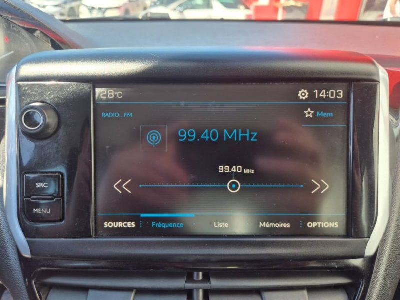 PEUGEOT 208 I PURETECH 82CH S&S BVM5 SIGNATURE 2018
