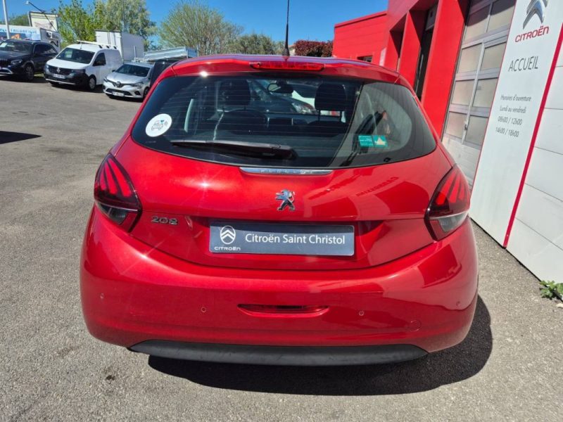 PEUGEOT 208 I PURETECH 82CH S&S BVM5 SIGNATURE 2018