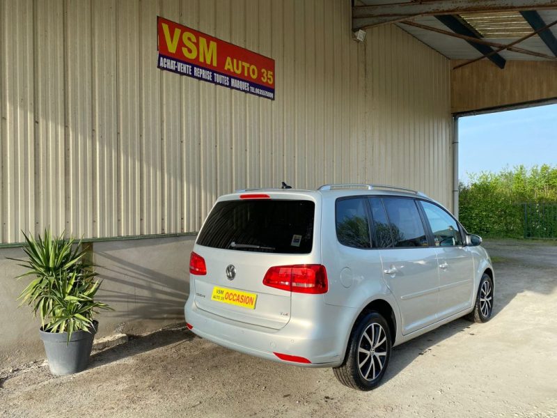 VOLKSWAGEN TOURAN 1.6 TDI 105CH CONFORTLINE BOITE 6 / GARANTIE