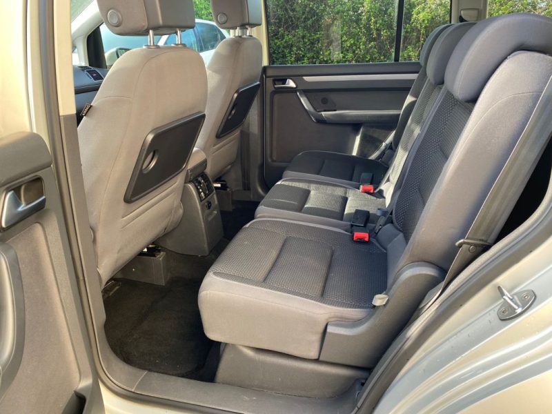 VOLKSWAGEN TOURAN 1.6 TDI 105CH CONFORTLINE BOITE 6 / GARANTIE
