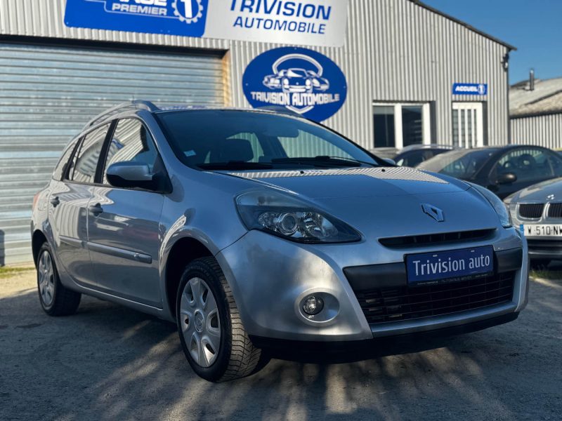 RENAULT CLIO 1.2 16V 101CH GRANDTOUR 2010