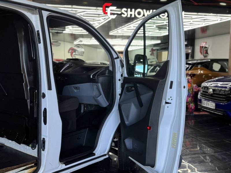 FORD T.CUSTOM 270 L1H1 2.2 TDCI 100 2015