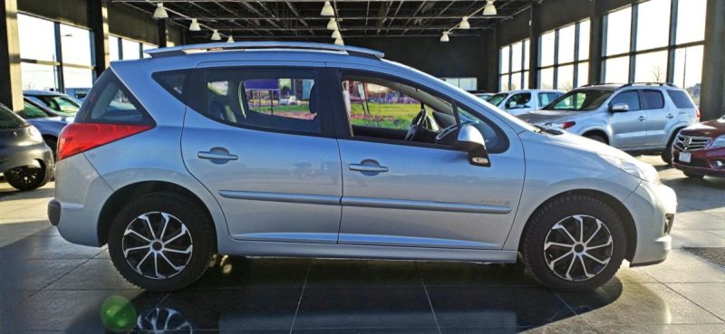 PEUGEOT 207 SW 1.4 100CV 1ER MAIN GARANTIE 6MOIS