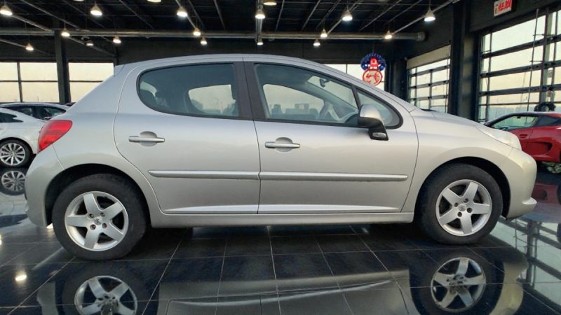 PEUGEOT 207 1.4 5PORTES 1ER MAIN GARANTIE 6MOIS