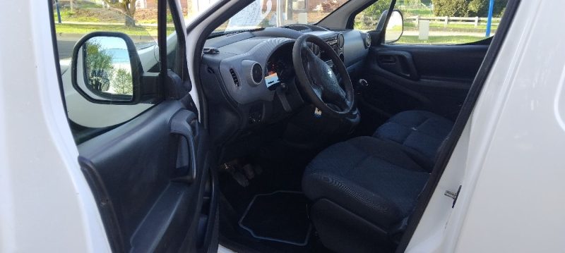 PEUGEOT PARTNER 1.6 HDI 90 CV AN 11 PROPRE 124 KM