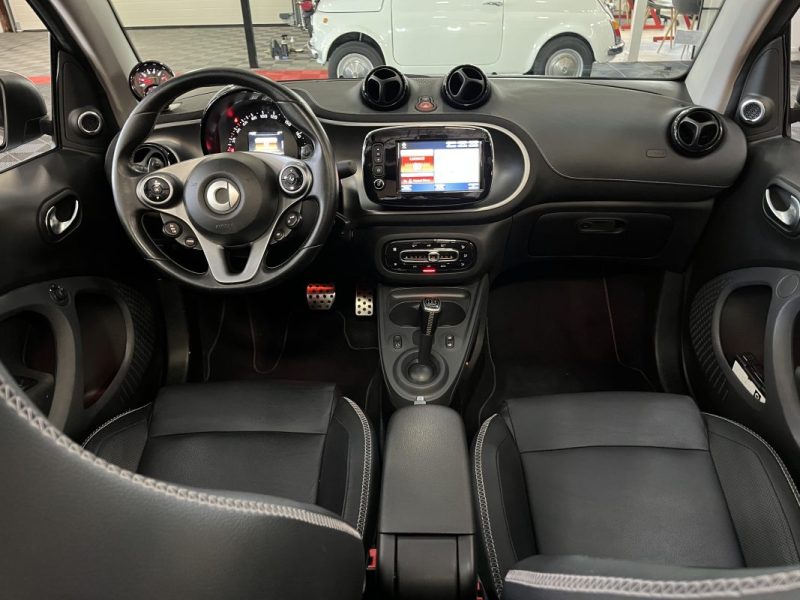 SMART FORTWO CABRIOLET 109CH BRABUS TWINAMIC 