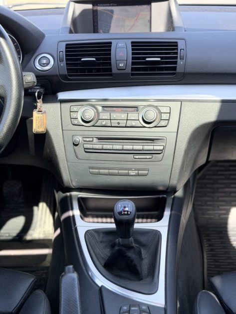 BMW SERIE 1 116I 122CV PACK M 2011 / Paiement 4X ou 10X Possible