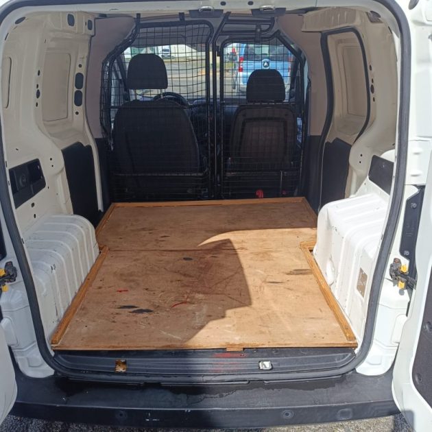 PEUGEOT BIPPER 1.3 HDI 80CH OUTDOOR