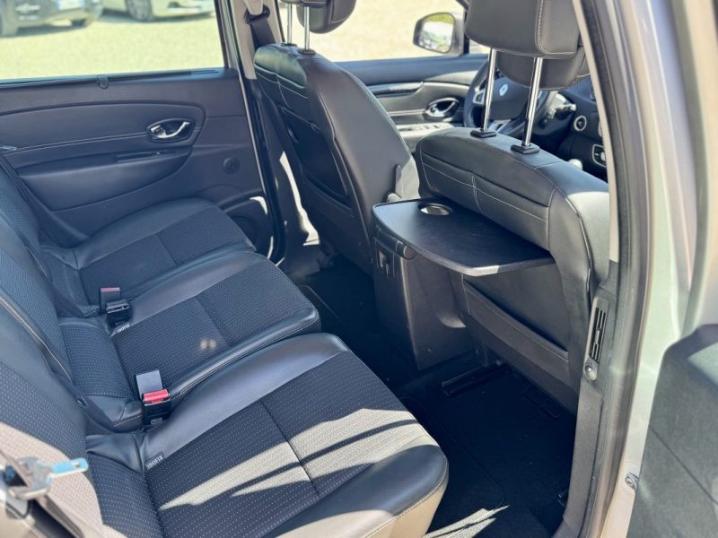 RENAULT SCENIC III 1.5 DCI 110 CH PHASE 2 2012