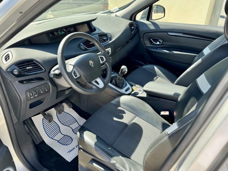 RENAULT SCENIC III 1.5 DCI 110 CH PHASE 2 2012