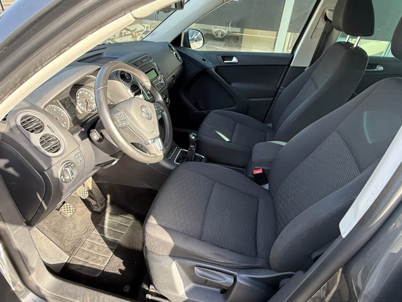 VOLKSWAGEN TIGUAN (2) 2.0 TDI 110CH BLUEMOTION TECHNOLOGY BUSINESs