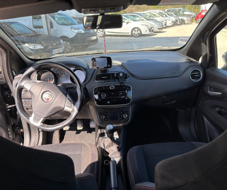 FIAT PUNTO 1.4 MULTIAIR TURBO 165 2011