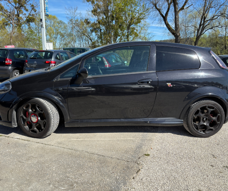 FIAT PUNTO 1.4 MULTIAIR TURBO 165 2011