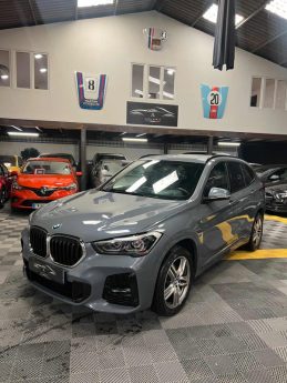 MAGNIFIQUE BMW X1 18d PACK M SDRIVE 150ch (HAYON ÉLECTRIQUE, SIÈGES CHAUFFANTS,RADAR AVANT/ARRIERE)