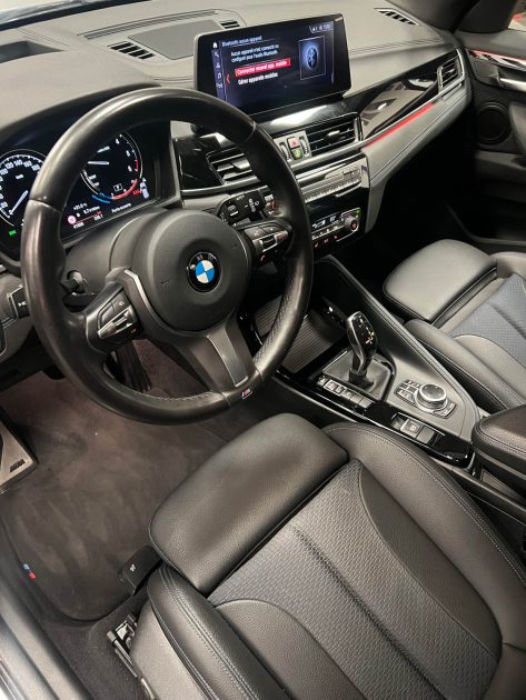 MAGNIFIQUE BMW X1 18d PACK M SDRIVE 150ch (HAYON ÉLECTRIQUE, SIÈGES CHAUFFANTS,RADAR AVANT/ARRIERE)