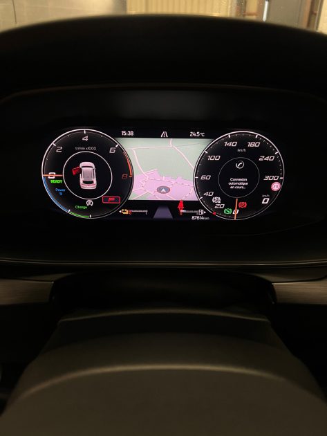 MAGNIFIQUE CUPRA FORMENTOR VZ 245ch (TOIT OUVRANT, APPLE CARPLAY, CAMÉRA DE RECUL, HAYON ÉLECTRIQUE)