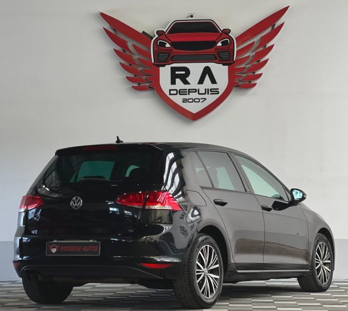 VOLKSWAGEN GOLF VII 2.0 TDI 150CH BLUEMOTION TECHNOLOGY FAP CARAT DSG6 