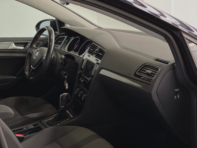 VOLKSWAGEN GOLF VII 2.0 TDI 150CH BLUEMOTION TECHNOLOGY FAP CARAT DSG6 