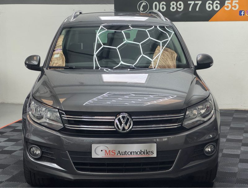VOLKSWAGEN TIGUAN 1.4 TSI 160ch SPORTLINE DSG6 1ERE MAIN GARANTIE 24 MOIS HISTORIQUE COMPLET