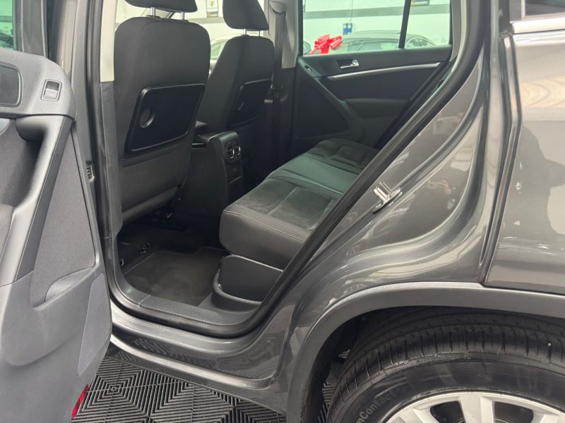 VOLKSWAGEN TIGUAN 1.4 TSI 160ch SPORTLINE DSG6 1ERE MAIN GARANTIE 12 MOIS HISTORIQUE COMPLET