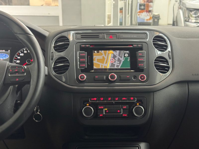 VOLKSWAGEN TIGUAN 1.4 TSI 160ch SPORTLINE DSG6 1ERE MAIN GARANTIE 12 MOIS HISTORIQUE COMPLET