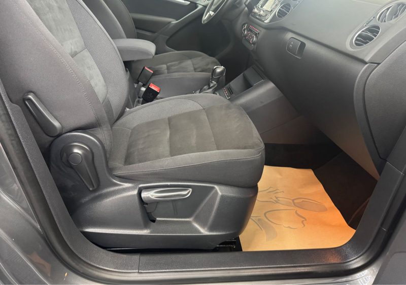 VOLKSWAGEN TIGUAN 1.4 TSI 160ch SPORTLINE DSG6 1ERE MAIN GARANTIE 12 MOIS HISTORIQUE COMPLET