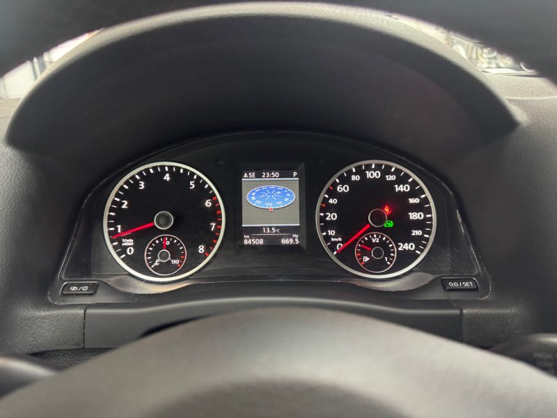 VOLKSWAGEN TIGUAN 1.4 TSI 160ch SPORTLINE DSG6 1ERE MAIN GARANTIE 12 MOIS HISTORIQUE COMPLET