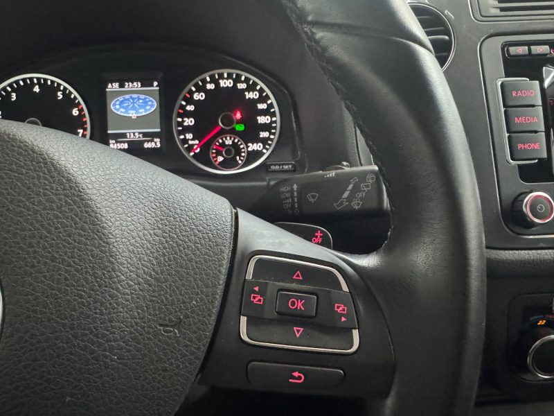 VOLKSWAGEN TIGUAN 1.4 TSI 160ch SPORTLINE DSG6 1ERE MAIN GARANTIE 12 MOIS HISTORIQUE COMPLET