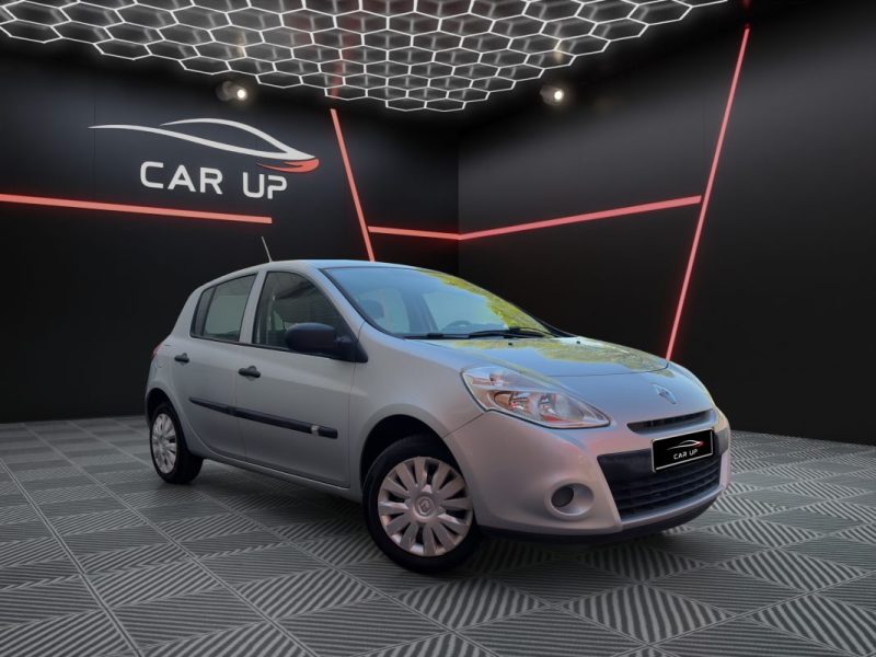 RENAULT CLIO III 1.2 16V 75 cv 