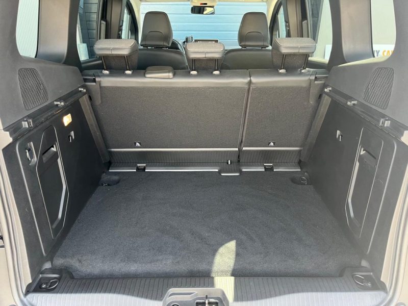 RENAULT KANGOO III L1 VP TECHNO 1.5 DCI 115 BVA