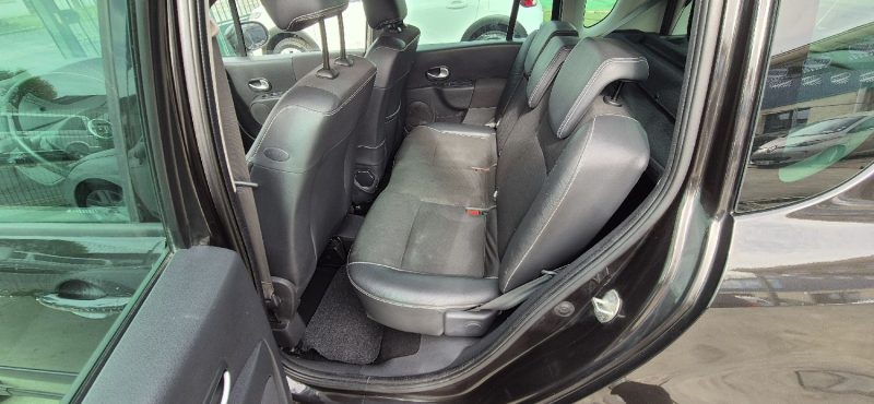 RENAULT MODUS GRAND 1.5 DCI 85 EXCEPTION 2010