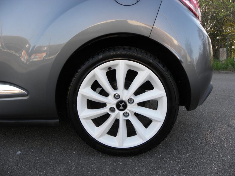 CITROËN DS3 1.6 VTI 120 AIRDREAM SO CHIC 2010