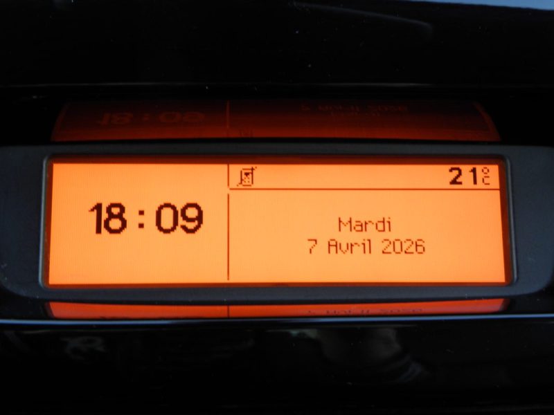 CITROËN DS3 1.6 VTI 120 AIRDREAM SO CHIC 2010