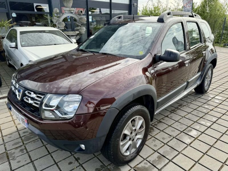 DACIA DUSTER DACIA DUSTER 1.2 TCE 125CV 4X2 LAURÉATE PLUS 2017